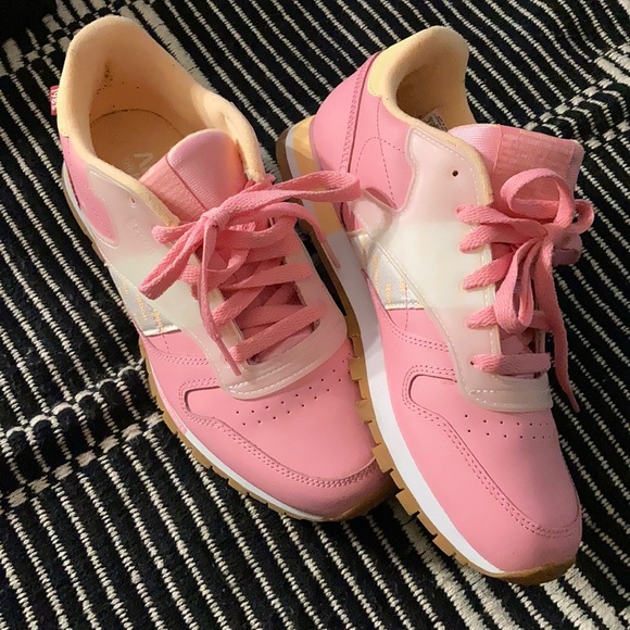 Leather Pink Reebok - Picture 3 of 9